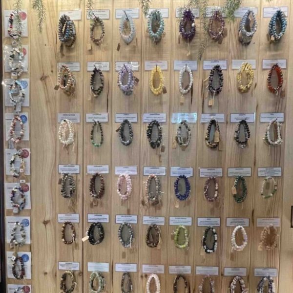 Grotte-Aven-Forestière-bracelts-faits-mains